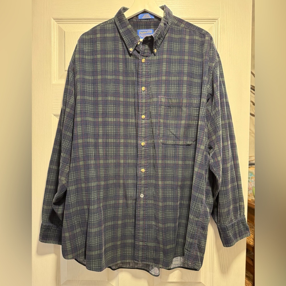 Pendleton Blue and Green Casual Button Down Shirt